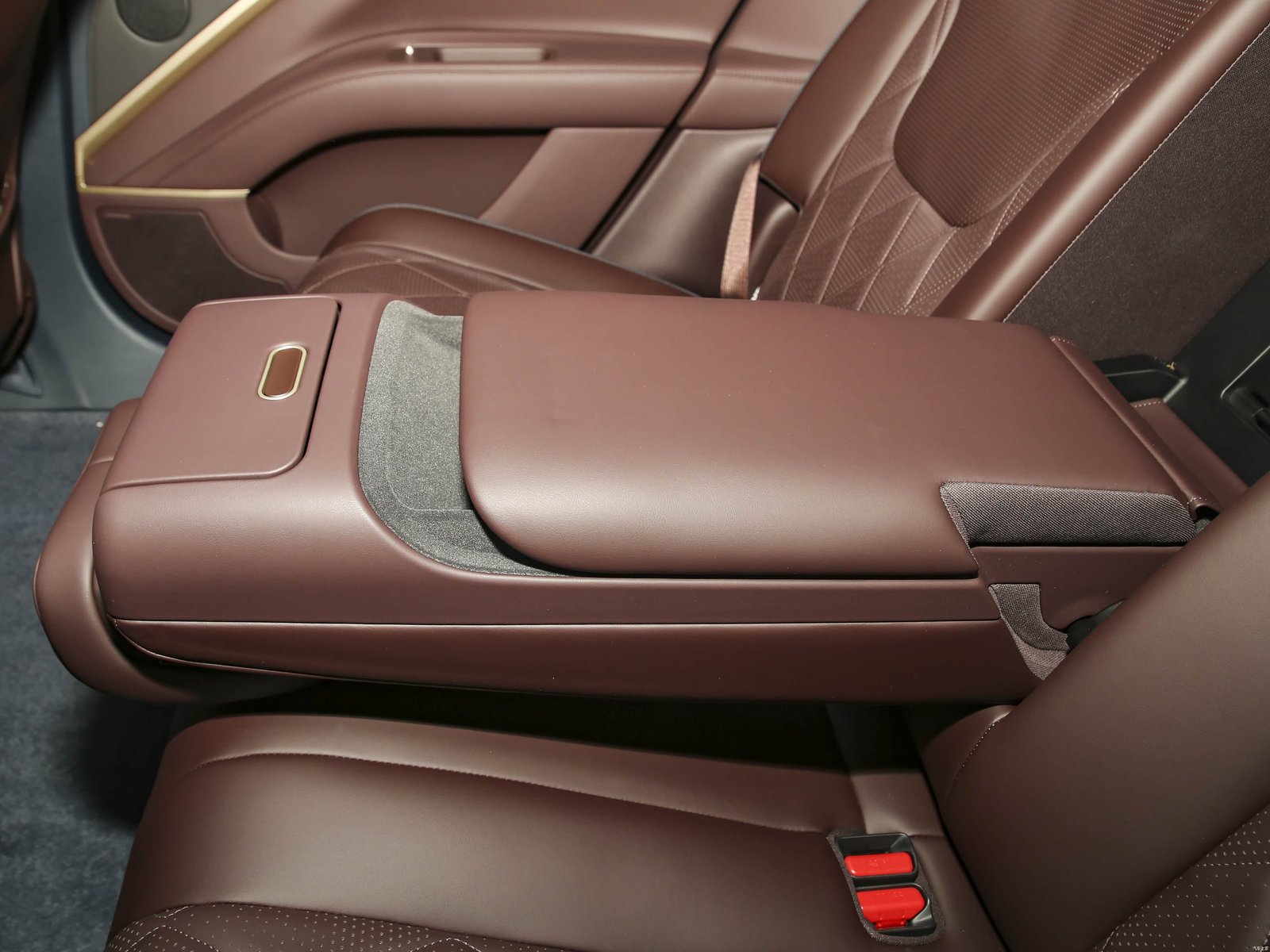 Avatr 11 — Interior
