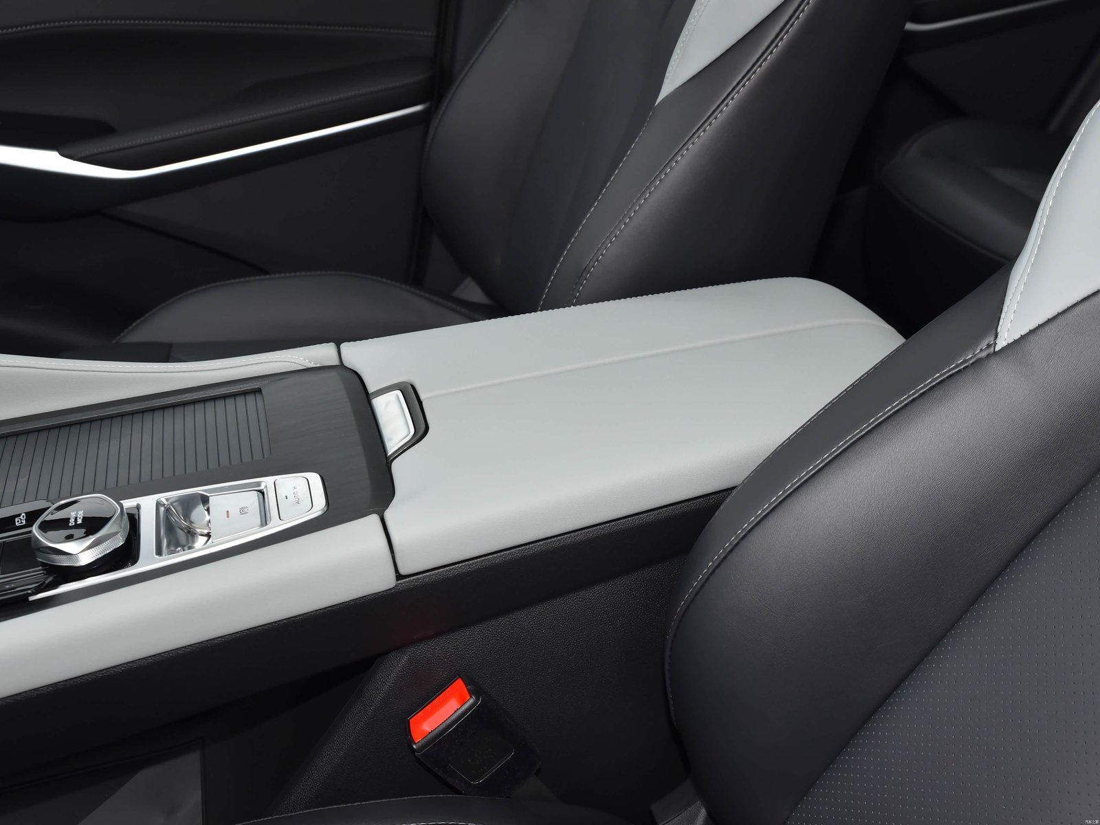 Changan CS75 family — Interior