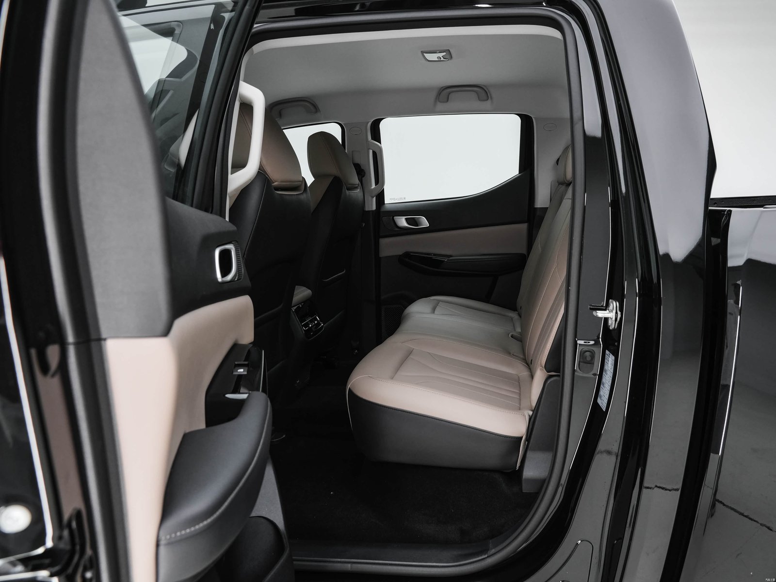Changan Hunter K50 — Interior