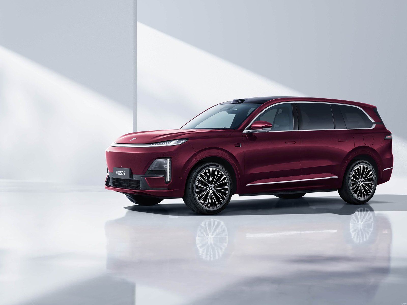Deepal S09 — Exterior